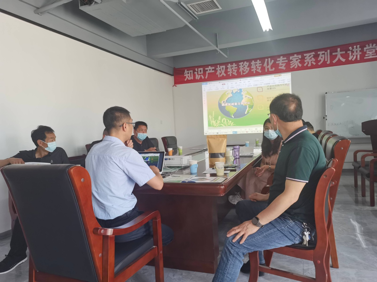 1732601048770992.jpg 1732601048770992.jpg